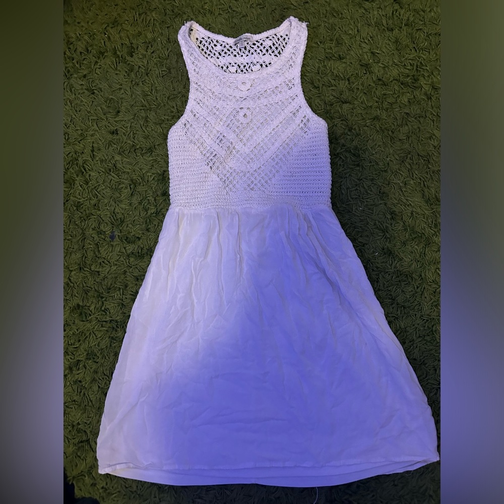 White lace sundress 🤍